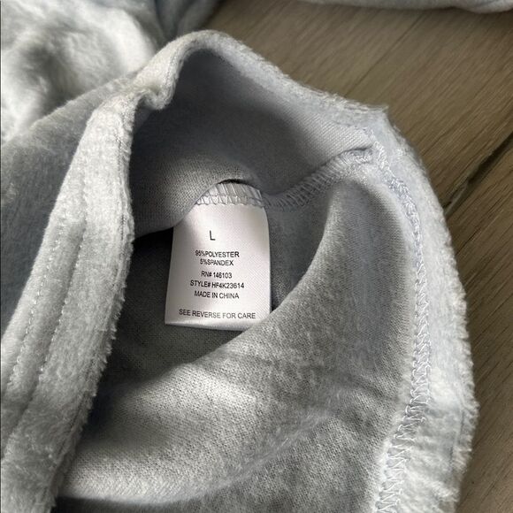 Hippie Rose Dream Fleece Hoodie Large Blue Opal NWT IN PACKAGE - Picture 7 of 9